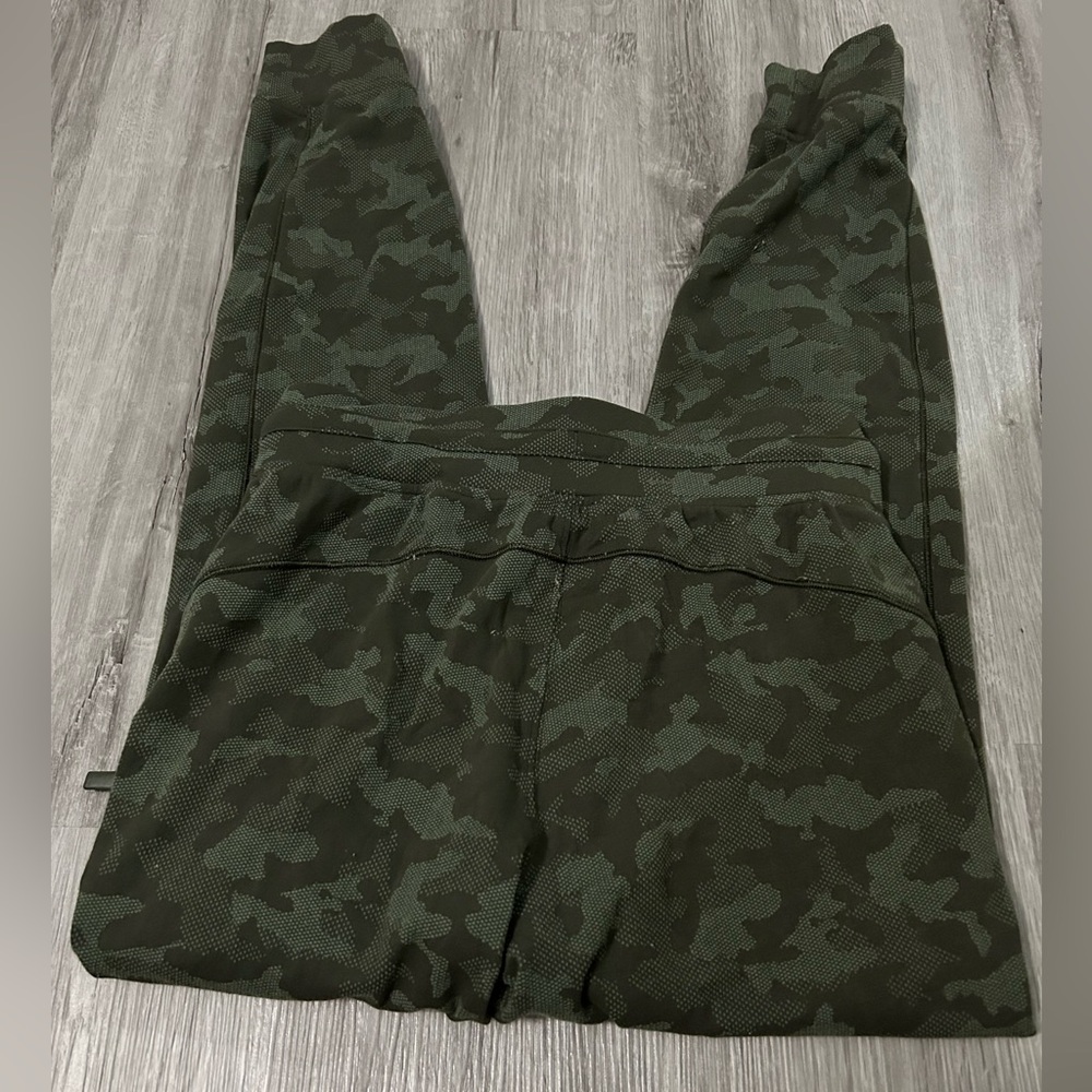 Lululemon Ready to Rulu Jogger 29" size 6